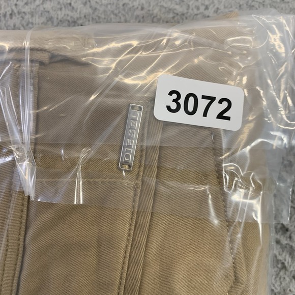 Diesel Chi Groove Cargo Pants Mens 31x32 Tan Slim Straight Zip Button Utility - Picture 13 of 13